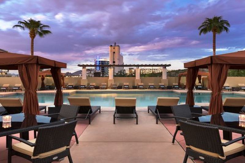Отель Tempe Mission Palms- Destination Fee Includes Parking Экстерьер фото