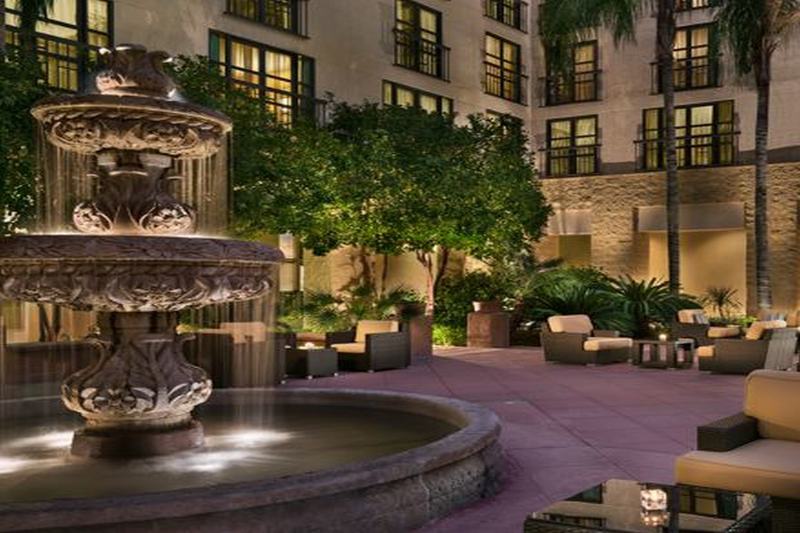 Отель Tempe Mission Palms- Destination Fee Includes Parking Экстерьер фото