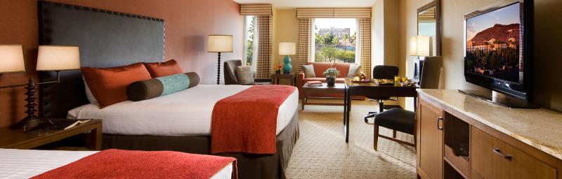 Отель Tempe Mission Palms- Destination Fee Includes Parking Экстерьер фото